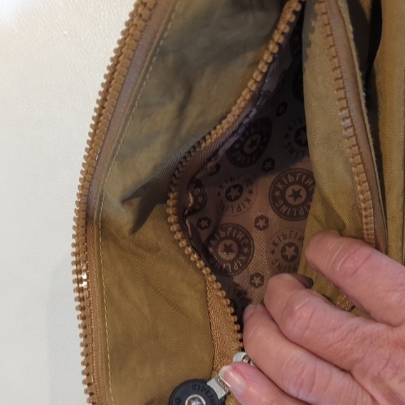 Kipling Camel brown shoulder bag - Picture 9 of 10